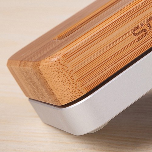 ξύλινη βάση iphone για φόρτιση