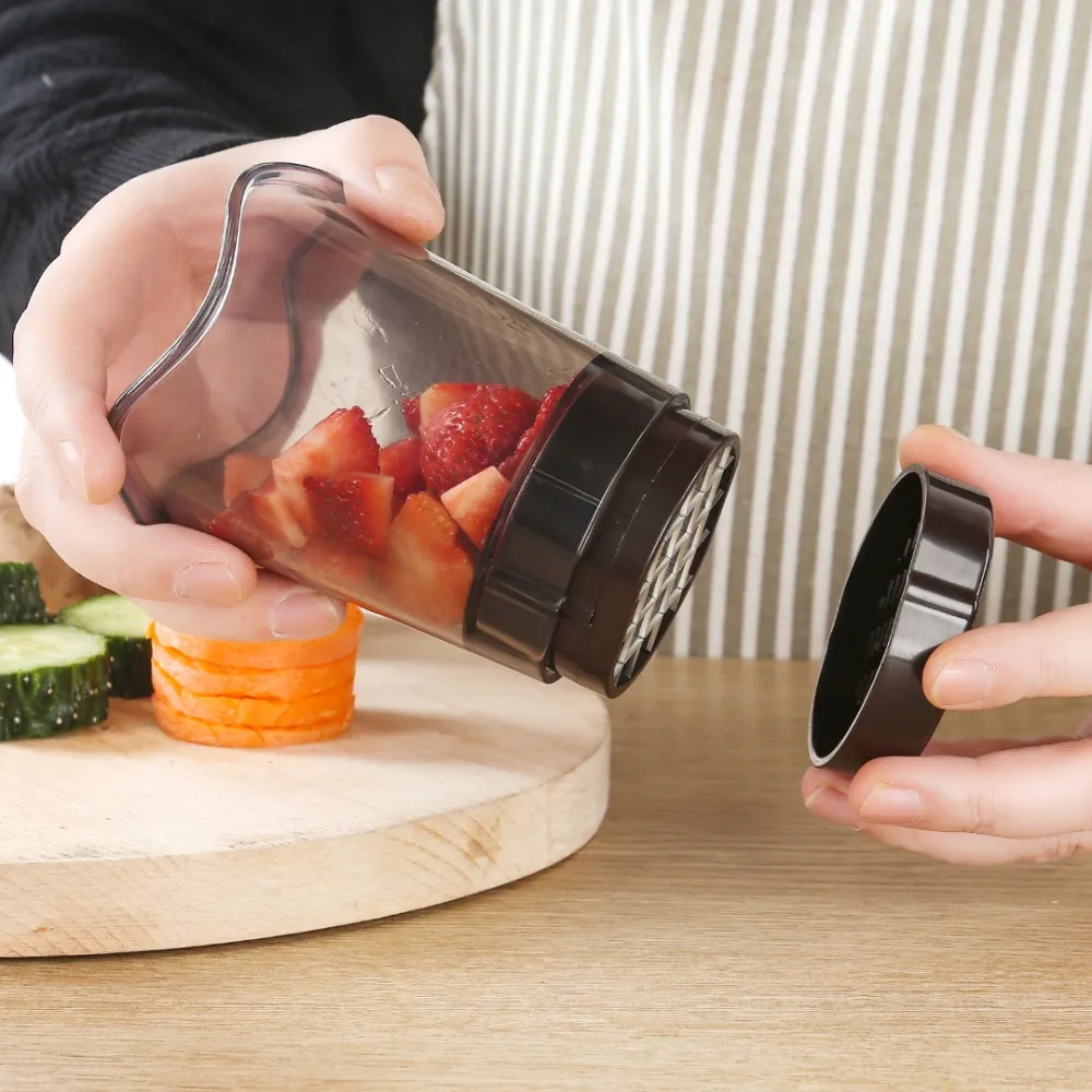 Portable fruit slicer cup