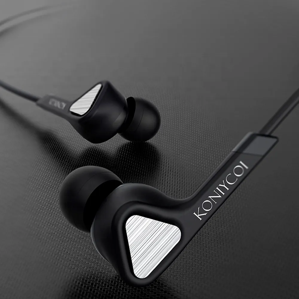 wired headphones sk7