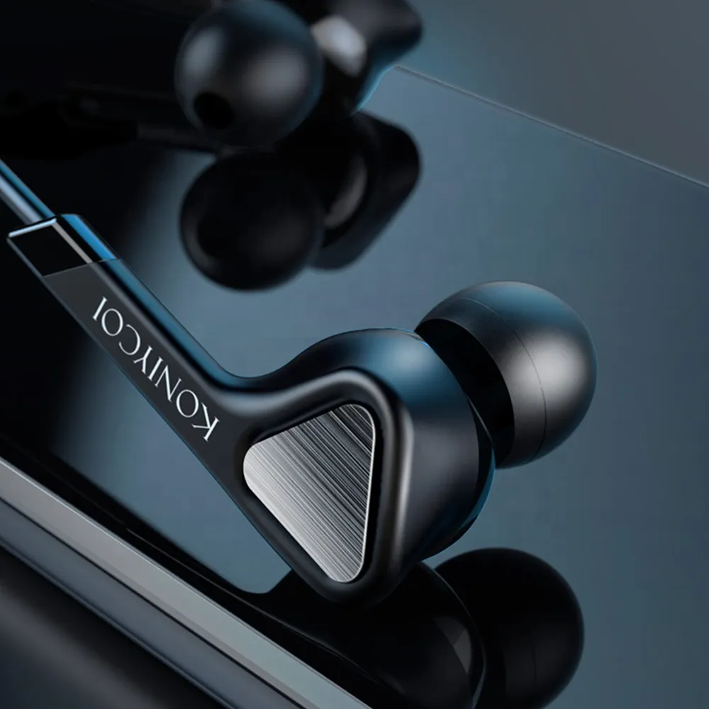 wired headphones sk7