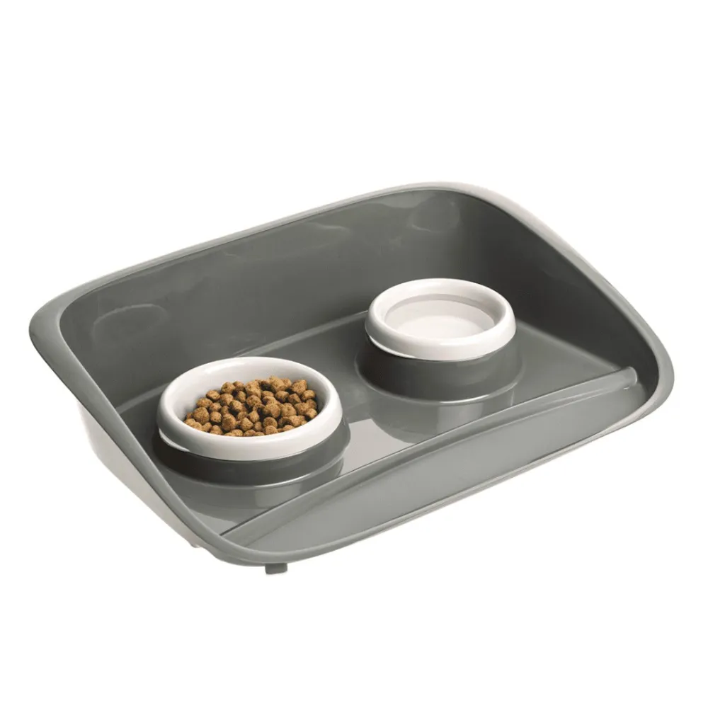water & food container for pets