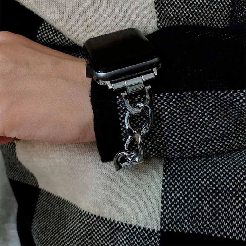 strap with metallic design 43/44mm