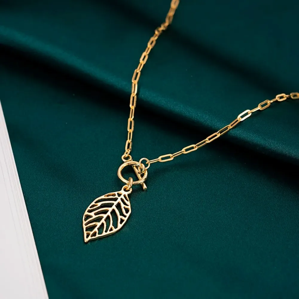 necklace leaf