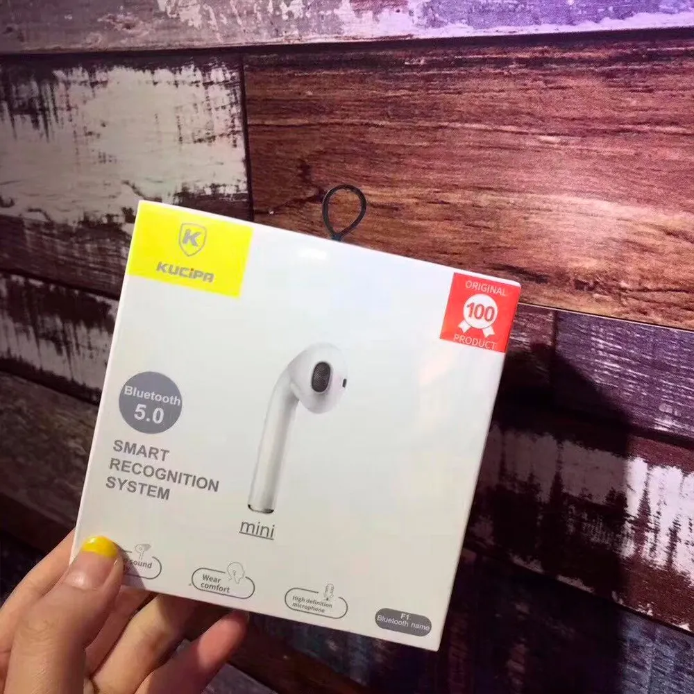 single - pair of headset pods